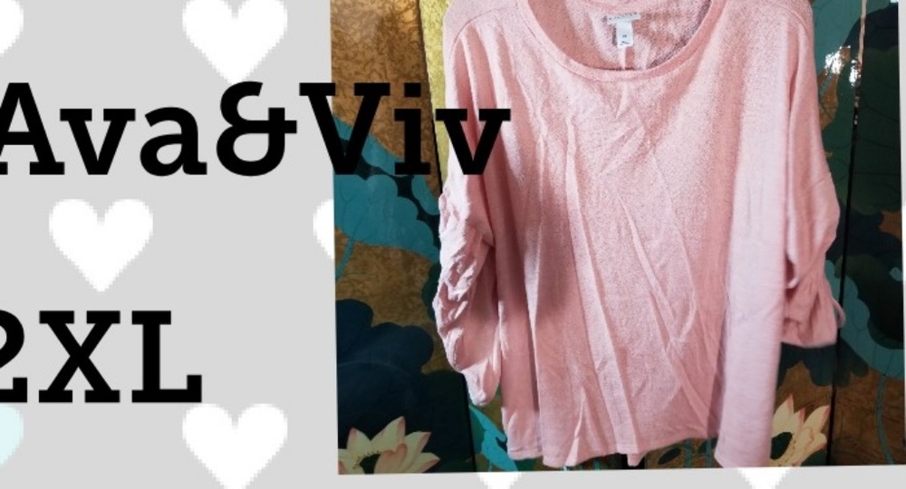 Pink pullover with rushed sleeves